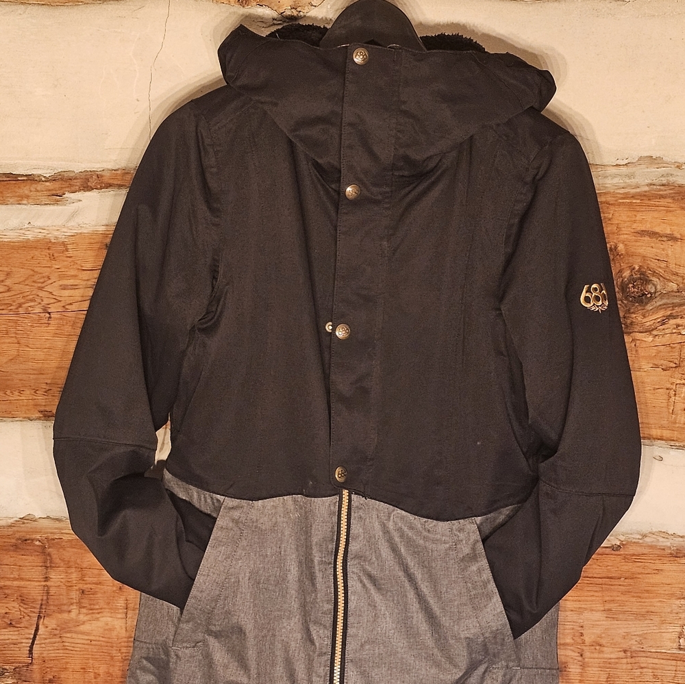 Snowboard Jacket - Picture 3 of 5